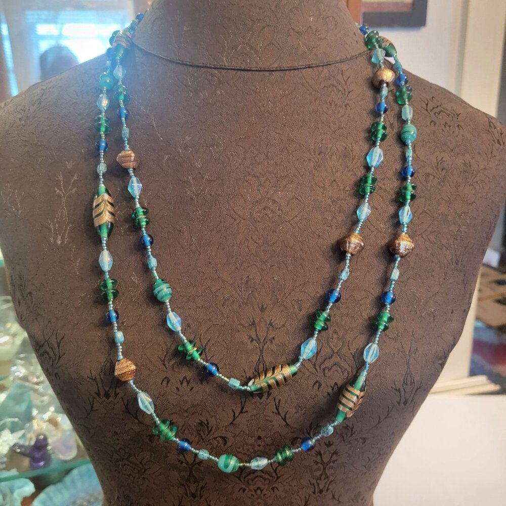 Vintage Multicolor Beaded Necklace With Blue & Green Beads